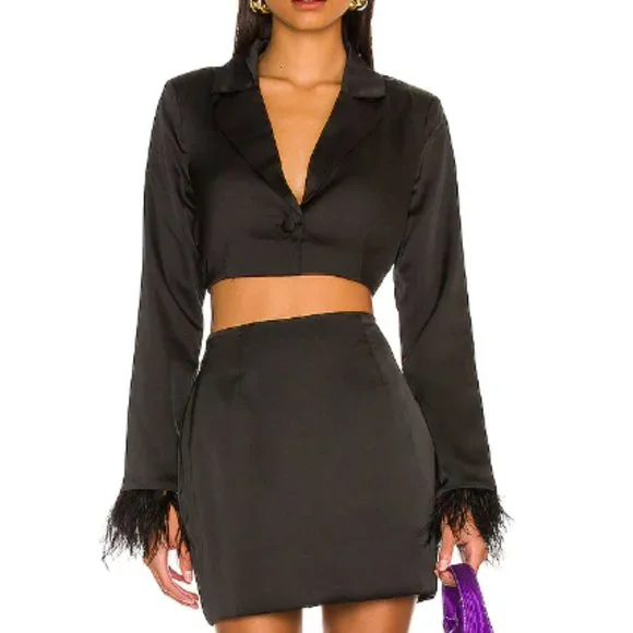 Revolve Julia Blazer Top - Picture 1 of 3